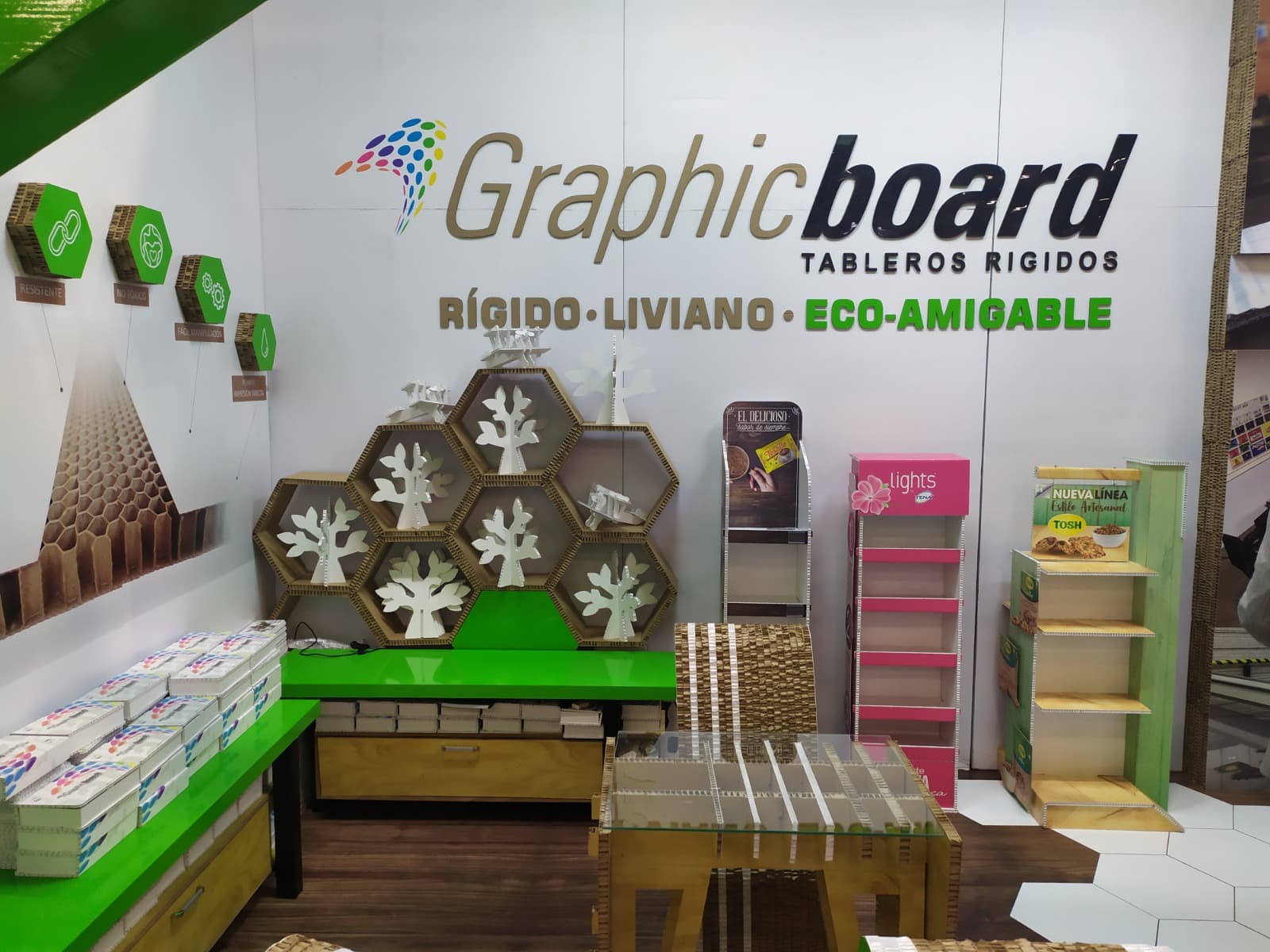 Exhibición Comercial Integral